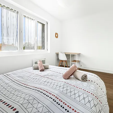 T4 Proche Plage&commodités, Vivez Nazaire! *